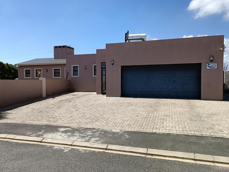 4 Bedroom Property for Sale in Darling Western Cape